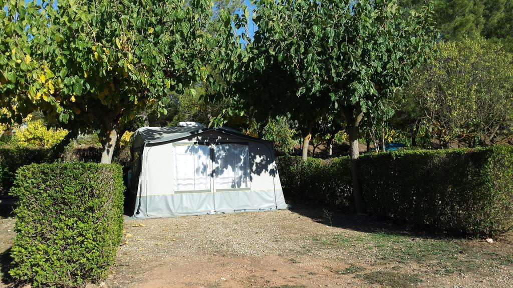 Montsant Park Camping & Bungalow Ulldemolins Екстериор снимка